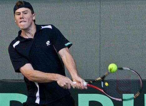 Марченко уступил в 1/4 финала в Ноттингеме