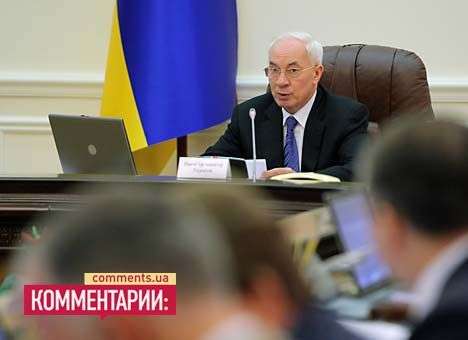 Азаров обещает налоговое «покращення» для трезвенников