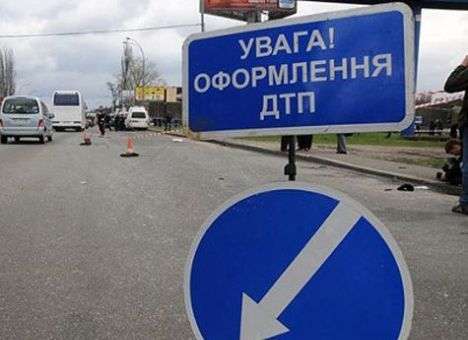 В Запорожье столкнулись две маршрутки, пострадали 12 человек