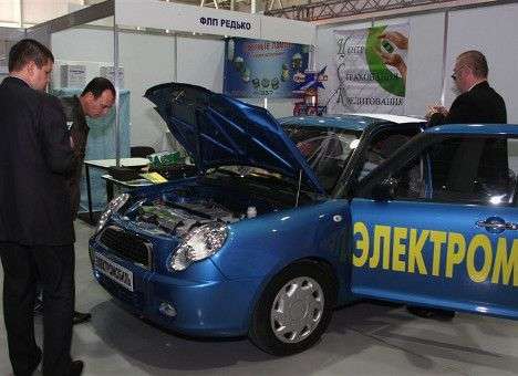 На подзарядку электромобилей хватит 20 минут