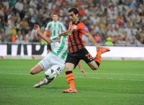 Совладелец «Металлурга» объявил о своих правах на лидера «Шахтера»