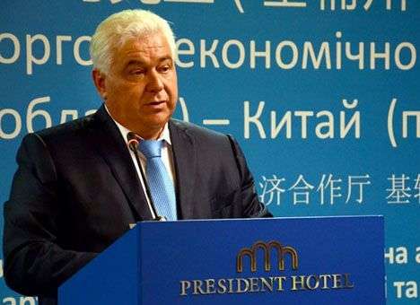 Губернатор Киевщины попросит Президента облегчить въезд китайцев в Украину