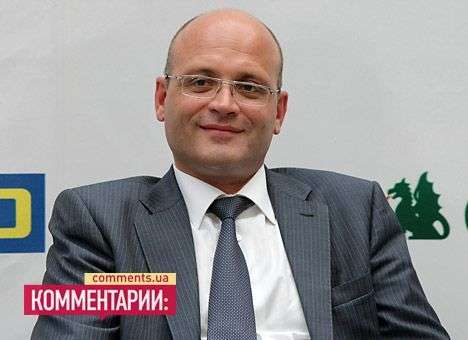 Министр Азарова додумался поздравить закарпатцев с днем Конституции на русском