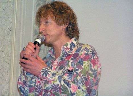 Шансонье-матерщинник стал народным артистом по просьбе «регионалов»