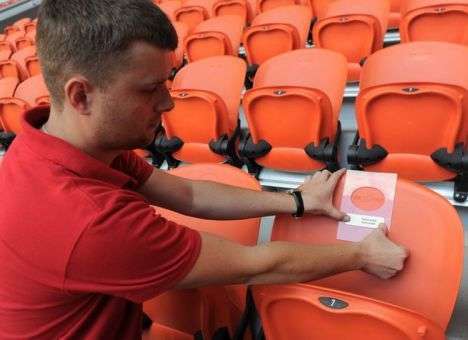 Кресла на «Донбасс Арене» подпишут для Чипполино, Масяни и Петровича (ФОТО)