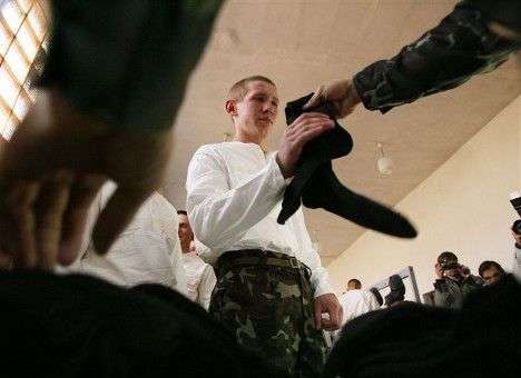 Пограничники запаслись носками по 259 грн. за пару