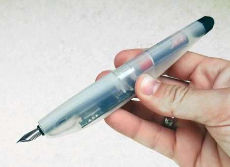 Ручку научили проверять орфографию