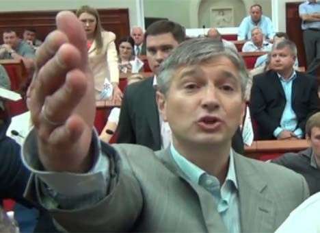 Депутат Киевсовета говорит, что Кужель угрожала ему расправой