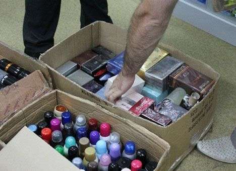 В Донецке накрыли склад с контрабандной косметикой почти на 6 млн. грн. (ФОТО)