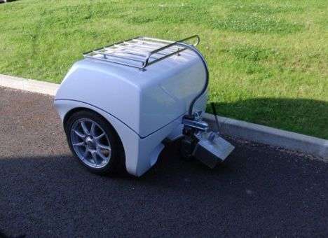 Прицеп подзарядит электромобиль в дороге