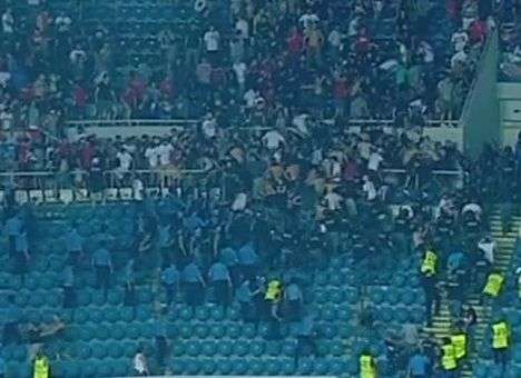 Побоище на одесском стадионе: избитого болельщика выписали из больницы