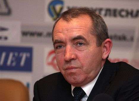 Гендиректор «Металлурга» объяснил отставку Максимова