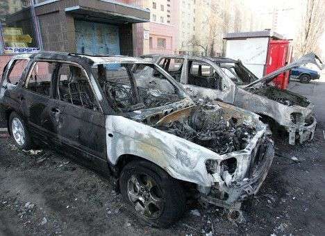 Главному юристу Полтавы сожгли внедорожник