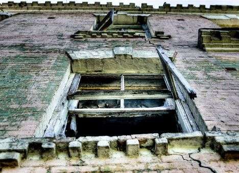 Жители столичных Теремков пожаловались Президенту на строительство метро