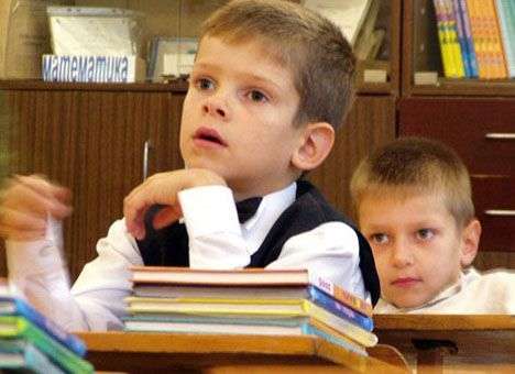 У Табачника открестились от учебников по 600 гривен