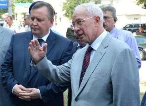 Луганский губернатор пообещал журналистке, что лично будет отвечать за ее роды (ВИДЕО)