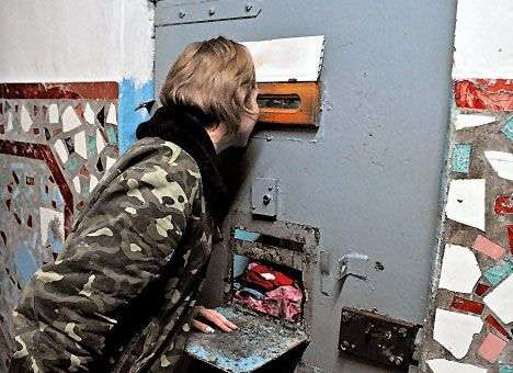 Принцесса Румынии арестована с мужем за петушиные бои в США