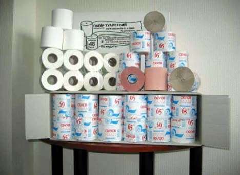 На границе с Россией стоят вагоны туалетной бумаги из Обухова