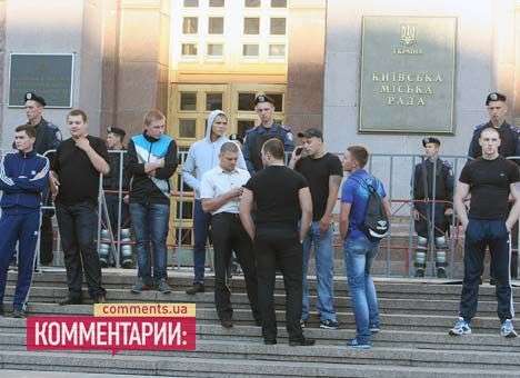 «Регионалы» продолжают выдавать «титушек» за бойцов оппозиции