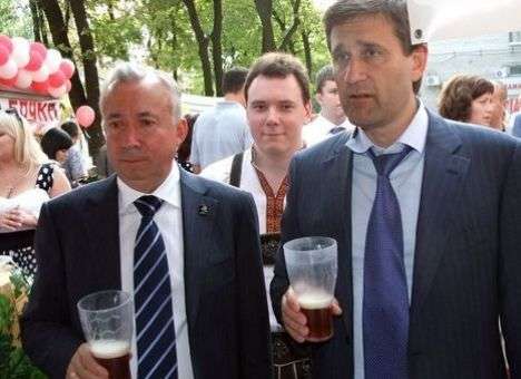 Донецкий мэр посорился с губернатором из-за «черных» маршруточников