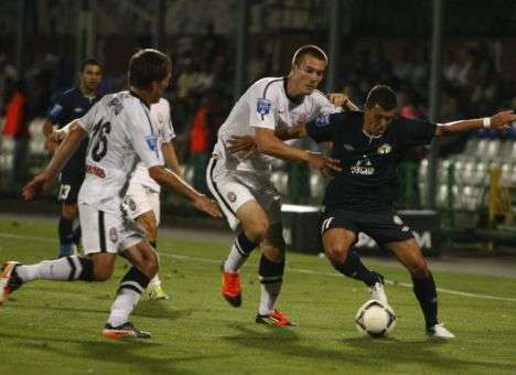 Тур Премьер-лиги стартовал с победы «Металлурга»