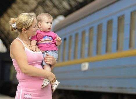 Укрзализныця повезет туристов с курортов в допвагонах