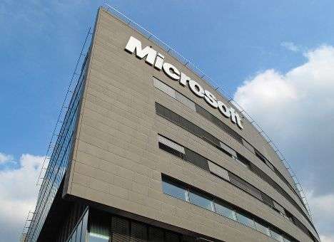 Акции Microsoft обвалились из-за сделки с Nokia