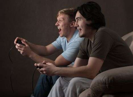 Обладателям Xbox One разрешат продавать цифровые копии игр друзьям