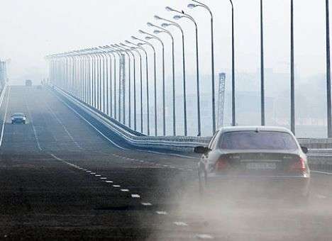 У Азарова решили сдать в концессию три дороги