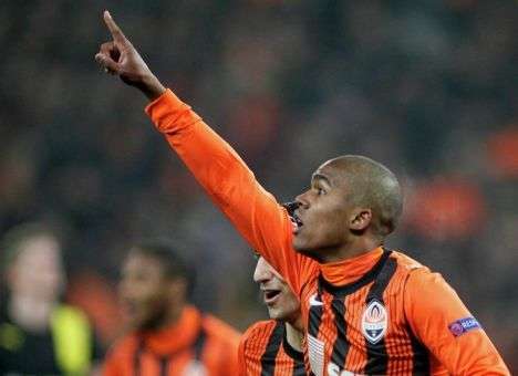 Топ-5 голов футбольного уик-энда (ВИДЕО)