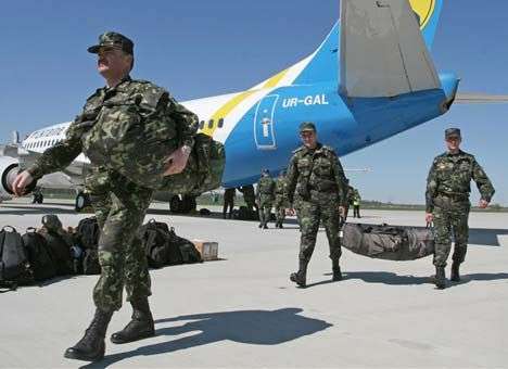 У Яценюка поддержат Президента с отправкой украинских военных в Сирию