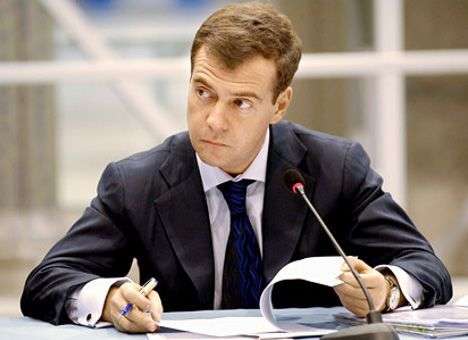 Медведев выдвинул Украине ультиматум