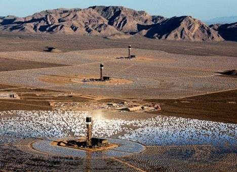 Построена крупнейшая в мире гелиотермальнаая электростанция