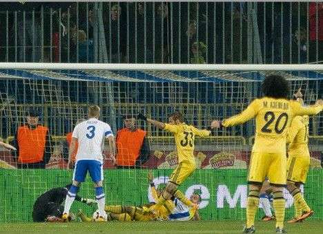 Сегодня решится судьба матча «Днепр» - «Металлист»