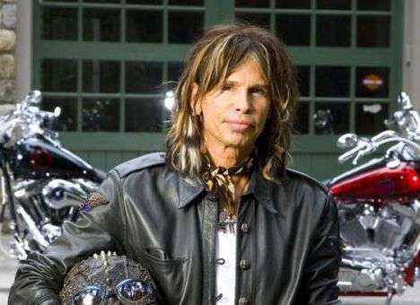 Музыканты Aerosmith подарили президенту Уругвая гитару