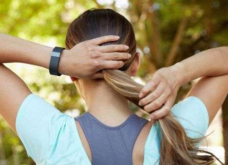 Фитнес-браслеты становятся «умнее»