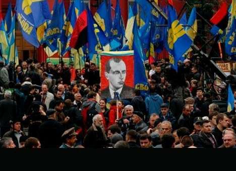 Коммунисты подрались со «свободовцами» у памятника Ленину