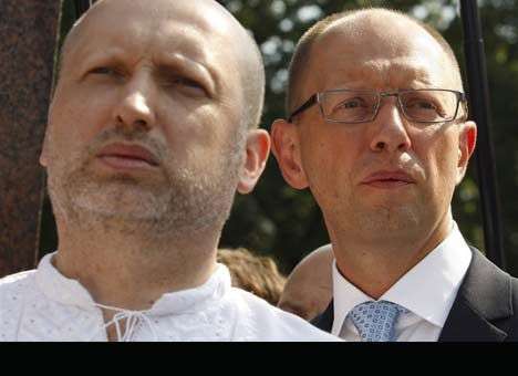 Перед съездом Яценюк и Турчинов пообщаются с Тимошенко