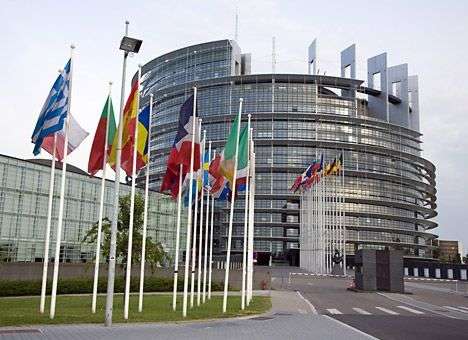 Европарламент в понедельник не будет заниматься Украиной, - СМИ