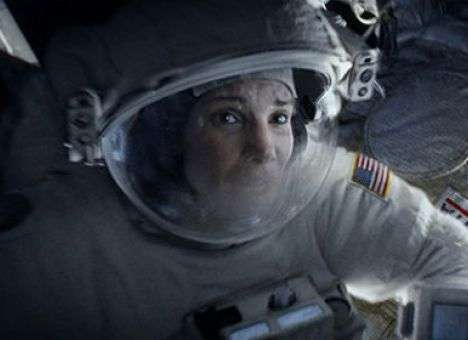 «Гравитация» удержала лидерство в прокате США