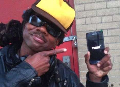 Бомж создал мобильное приложение про экологию окружающей среды