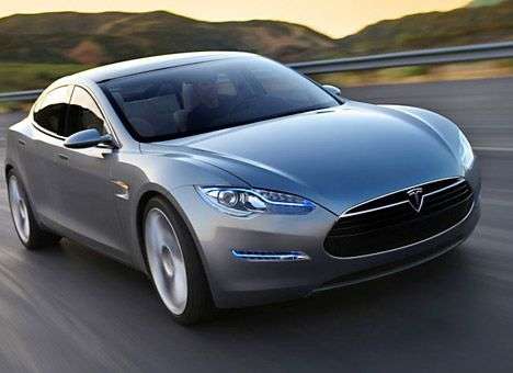 В электромобилях Tesla будут SIM-карты