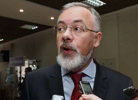 У Табачника не нашли ошибок в учебниках. Только опечатки