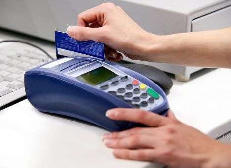 Продавцам навязали карточные терминалы под страхом штрафов