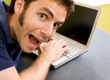 В Mac App Store можно бесплатно обновить пиратские версии программ