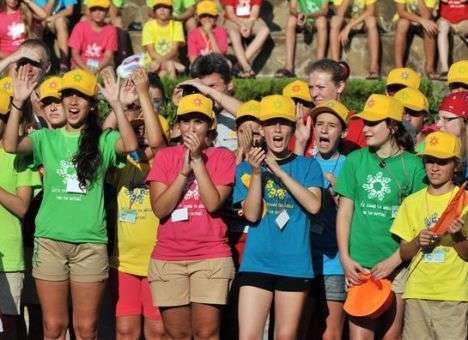 «Артеку» срочно перечислили деньги, чтоб не разгонять детей