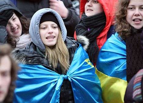 Майдан превратили в студенческую дискотеку