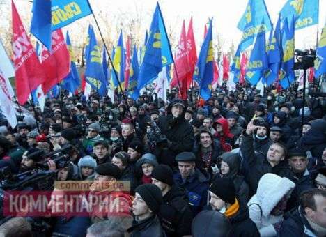 Евромайдан намерен простоять до понедельника