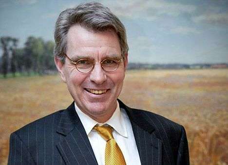 Посол США пригрозил последствиями для власти в случае разгона Евромайдана