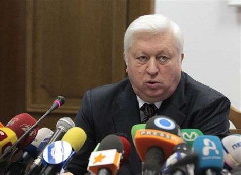 Пшонка взялся расследовать «каждую минуту» бойни на Евромайдане